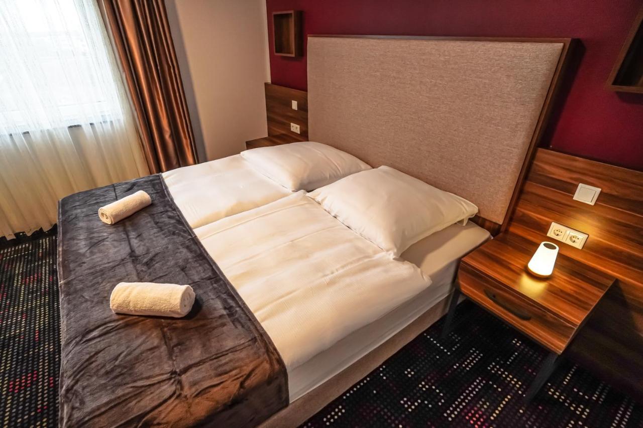 Sunset Hotel Kelsterbach Ngoại thất bức ảnh
